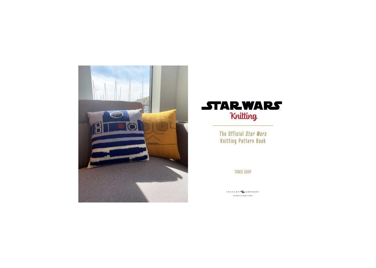 Star Wars- Knitting the Galaxy- The Official Star Wars Knitting Pattern Book by Tanis Gray