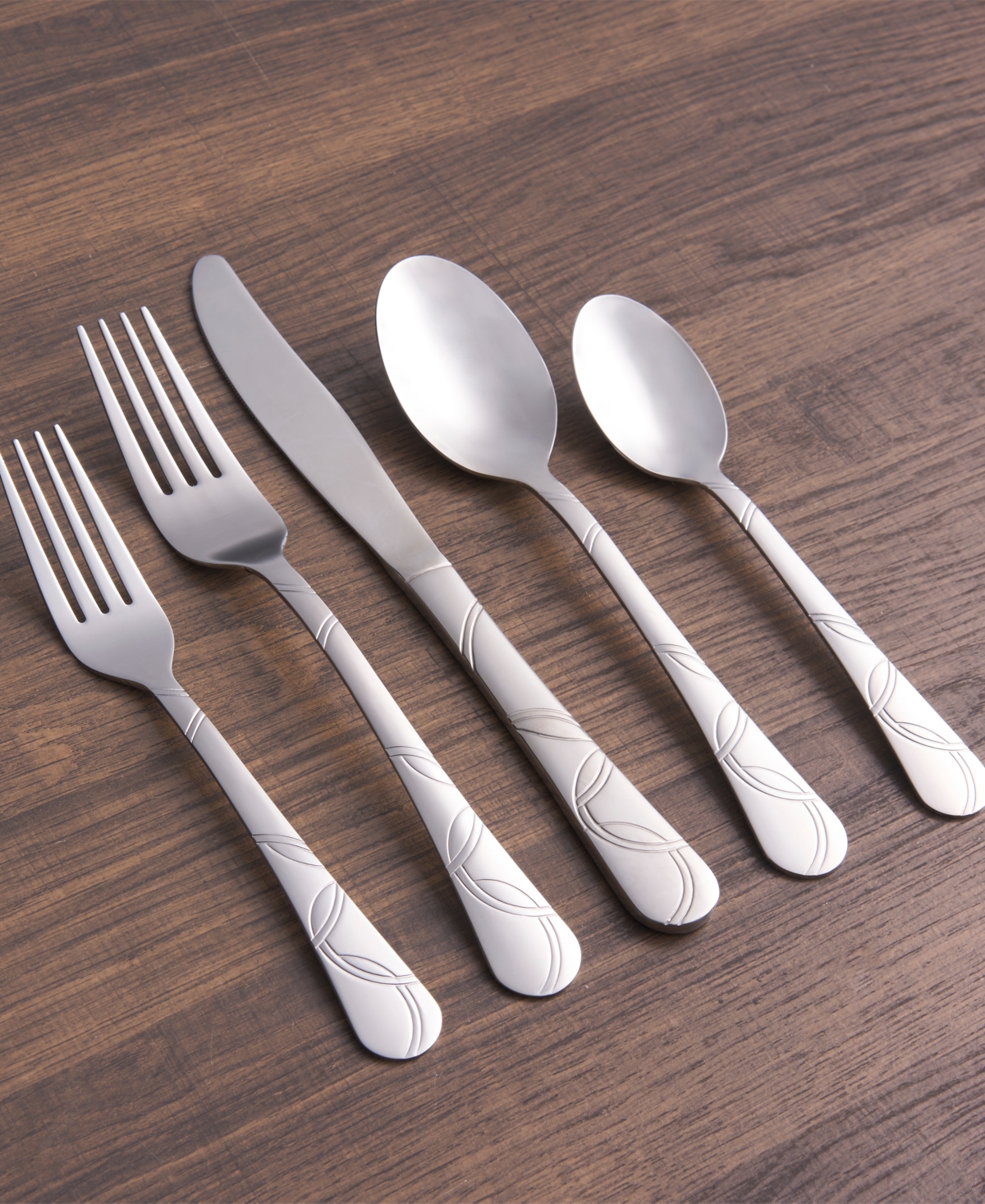 Cambridge Silversmiths Felicity Sand 20-Piece Flatware Set, Service for 4