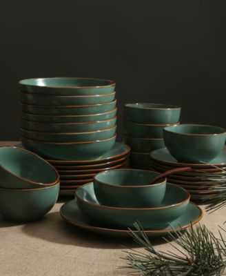 Brasa 32 Pc. Dinnerware Set, Service for 8