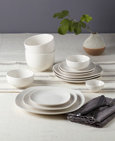 Villeroy & Boch For Me 16-Piece Dinnerware Set, Service for 4, Plates,  Bowls & Mugs, Premium Porcelain, Made in Germany