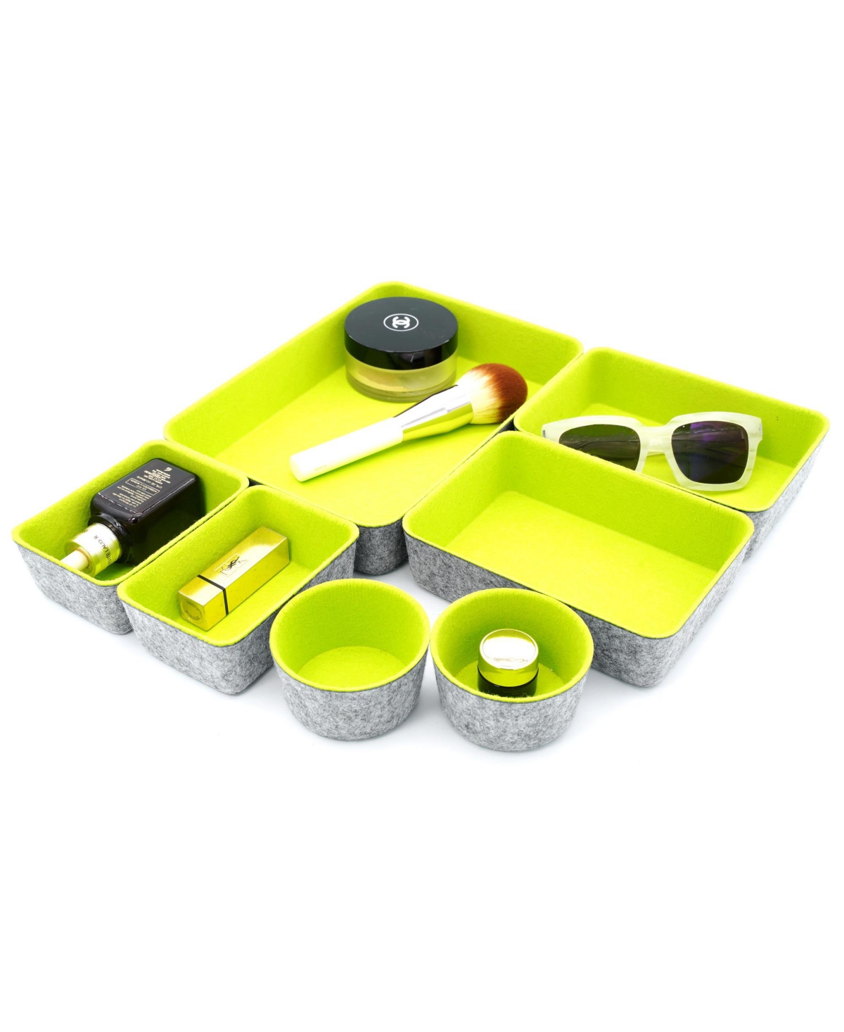 Shop Welaxy 7 Piece Felt Drawer Organizer Set With Round Cups And Trays In Green