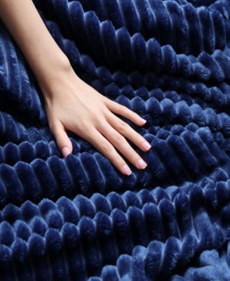 Cut Plush Lightweight Super Soft Fuzzy Luxury Bed Blanket, Twin