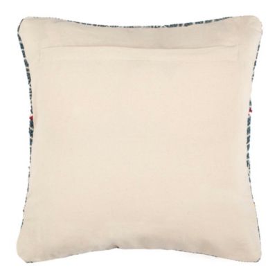 Larren 18" x 18" Pillow