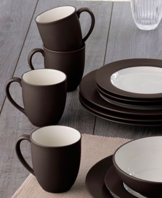 Colorwave Rim 16-Pc. Dinnerware Set, Service for 4