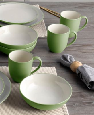 Colorwave Coupe 16 Pc. Dinnerware Set, Service for 4