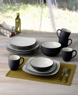 Colorwave Square 16 Pc. Dinnerware Set, Service for 4