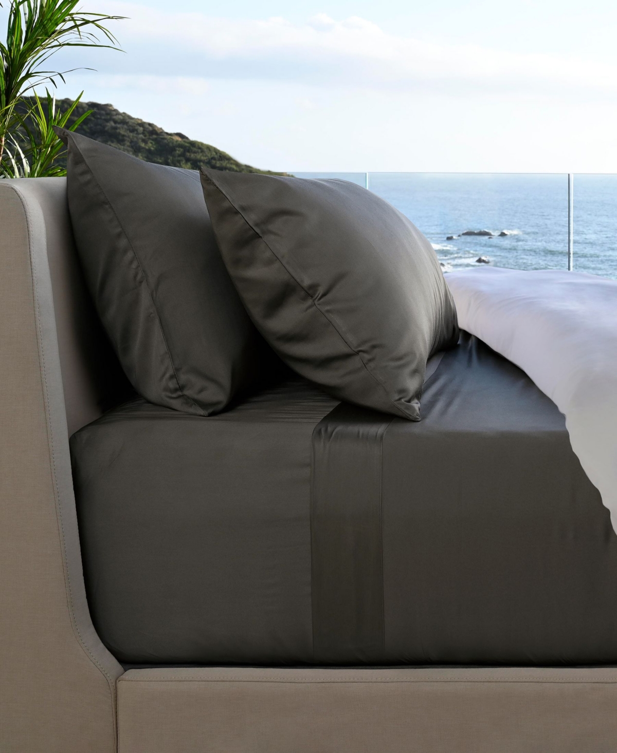 Cariloha Resort 400 Thread Count Viscose From Bamboo 6-pc. Sheet Set, Split King In Onyx