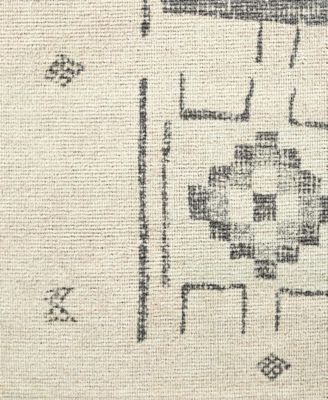 Solana BOOC2302 5'3" x 7' Area Rug