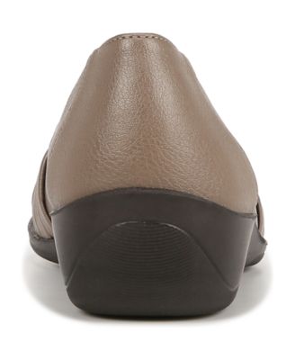 Women's Incredible Slip On Ballet Flats