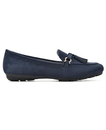 White top mountain loafers