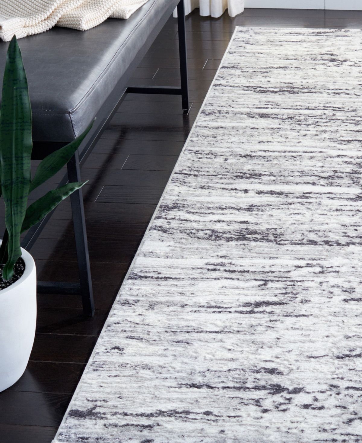 Safavieh Amelia ALA768 Area Rug