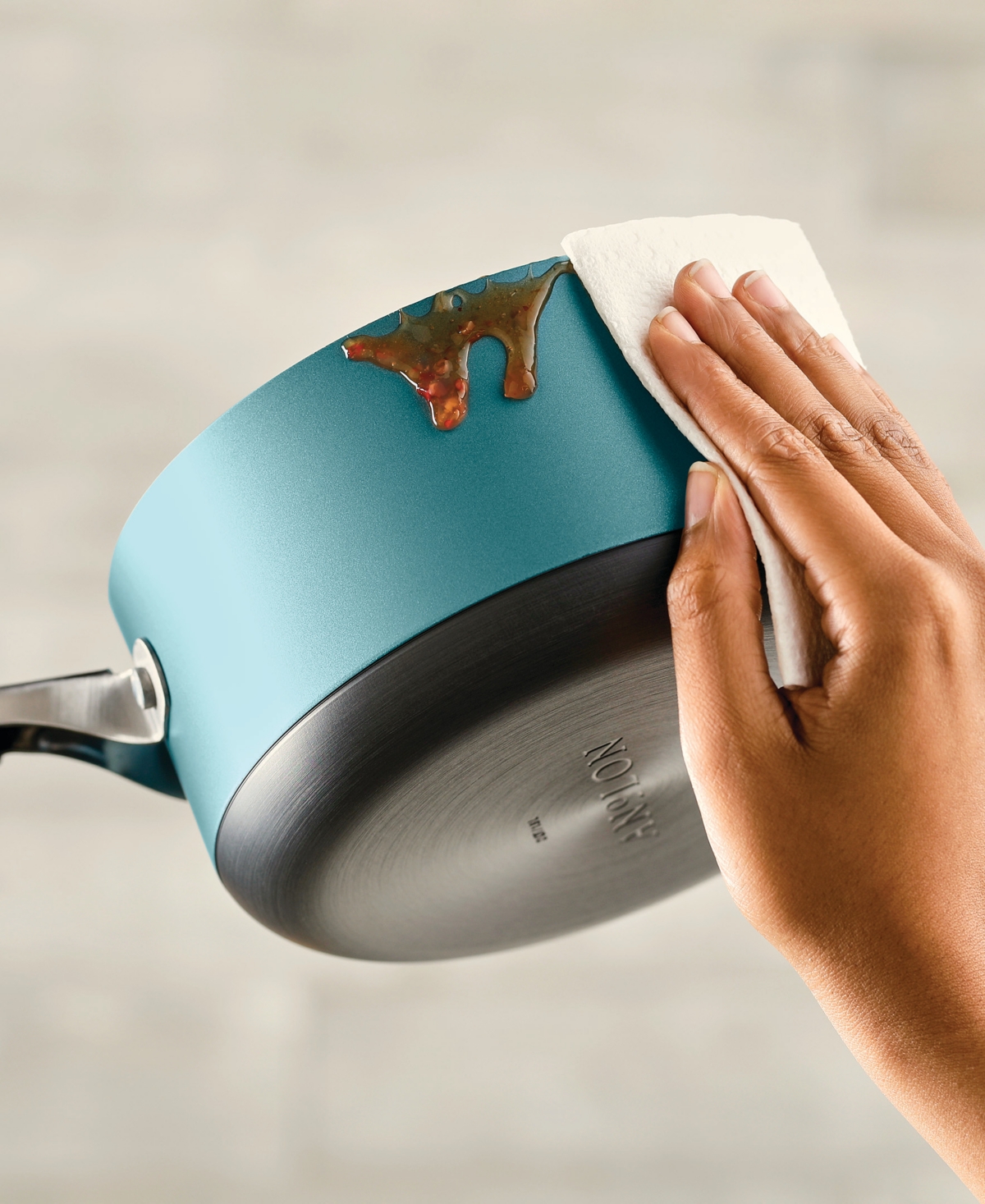 Anolon Achieve Hard Anodized Nonstick Sauce Pan with Lid
