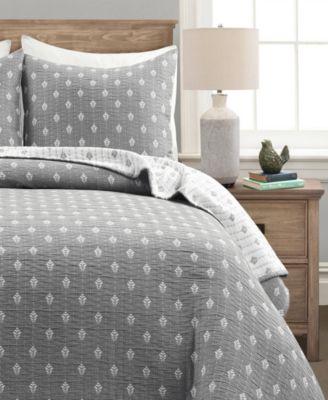 Photo 1 of Lush Décor Hygge Kantha Pick Stitch Yarn Dyed Cotton Jacquard 3-Piece Quilt Set Collection (KING)