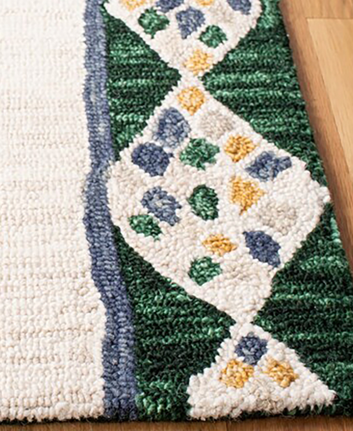 Safavieh Aurora APN702 Area Rug