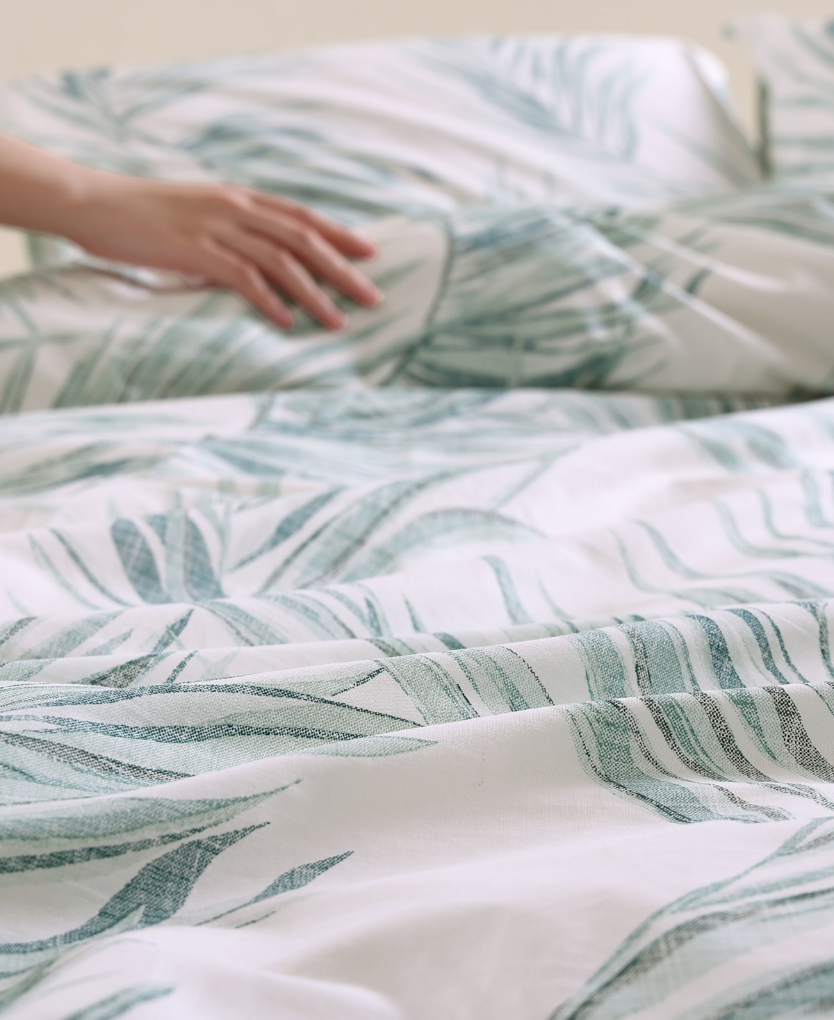 Tommy Bahama Home Canyon Palms Cotton Reversible 3 Piece Duvet Cover Set