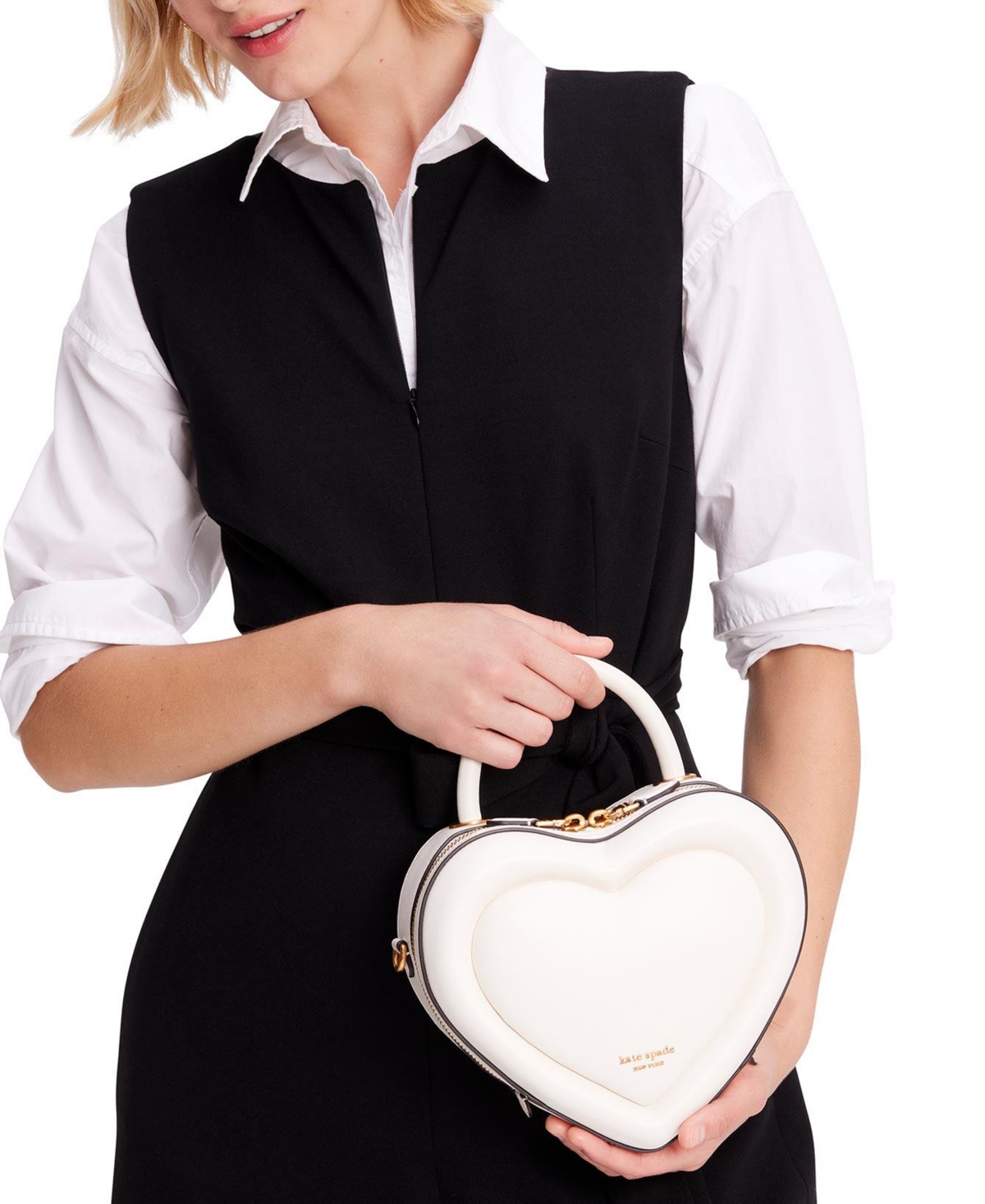 Kate Spade New York Pitter Patter Smooth Leather 3d Heart Crossbody In Cream.