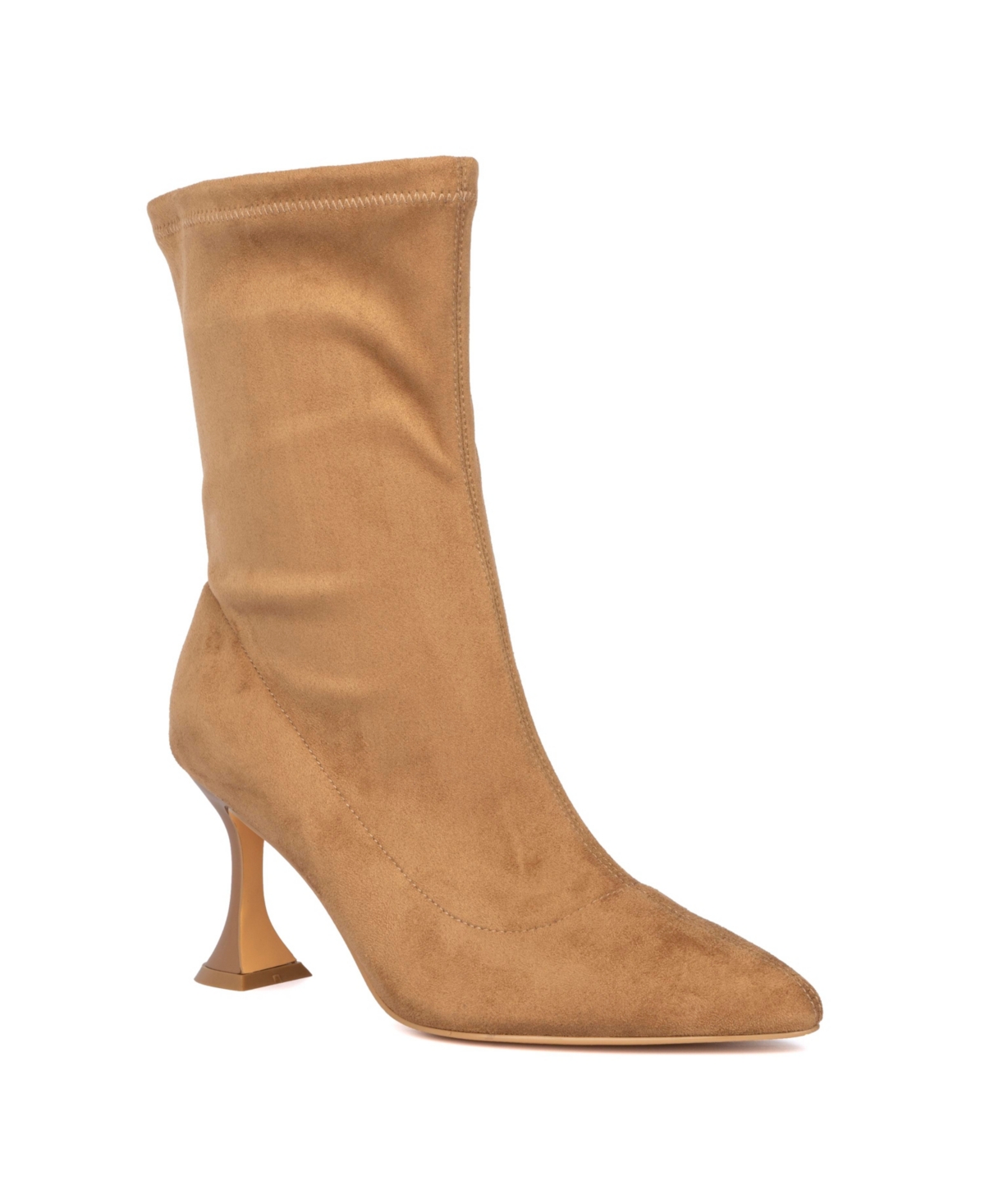 Fashion To Figure Women's Kia Boot