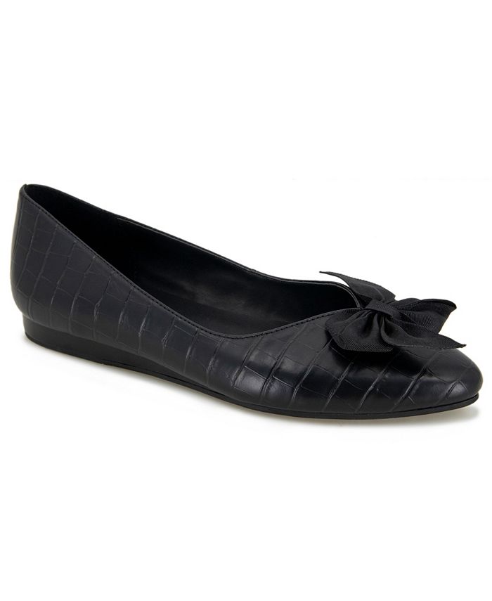 Kenneth Cole Reaction Women s Lily Bow Ballet Flats Macy s
