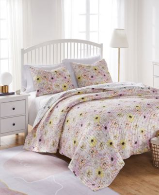 Shop Greenland Home Fashions Misty Bloom Floral Reversible Quilt Set In Pink