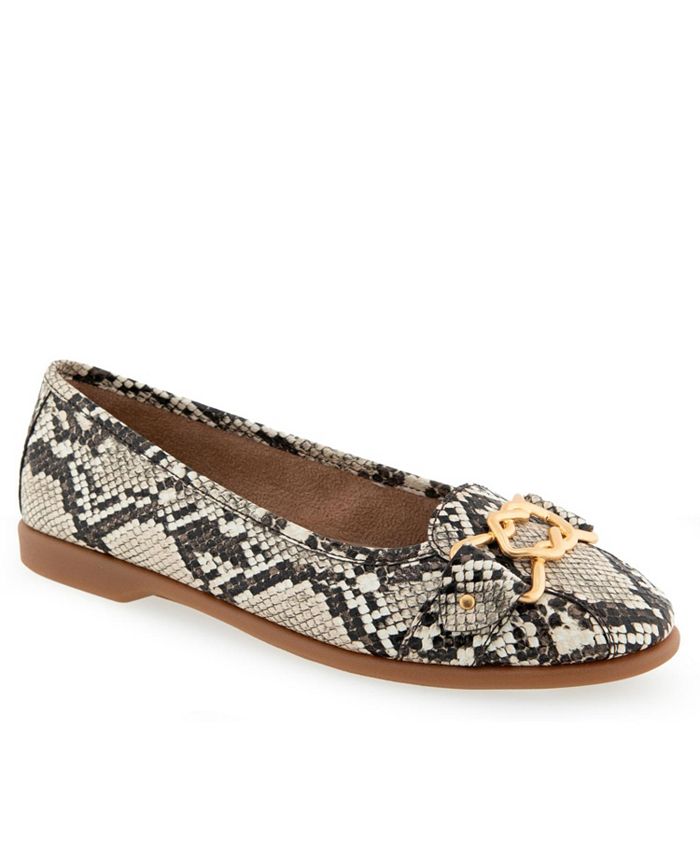 Macys aerosoles flats top