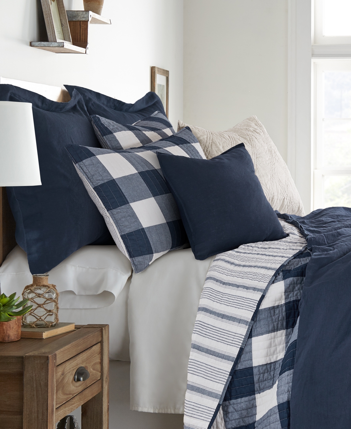 Levtex Washed Linen Relaxed Solid 2-Pack Cover, x
