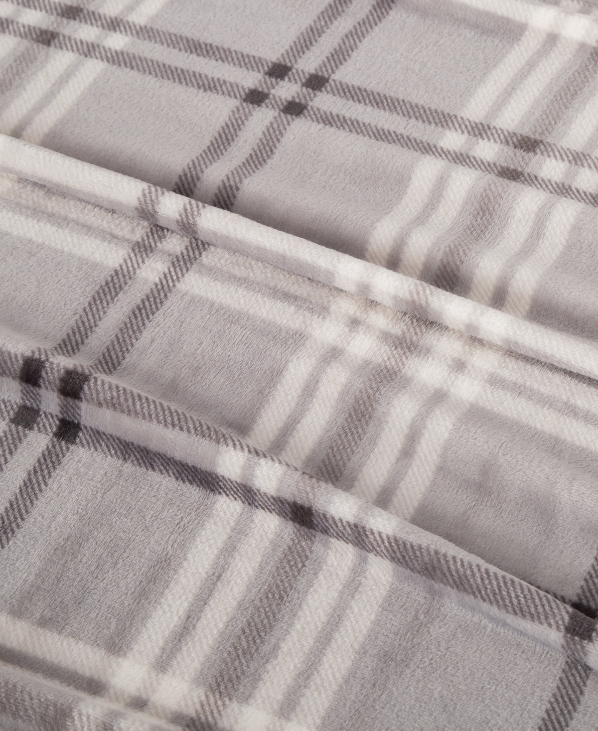 Berkshire Classic Velvety Plush Blanket, Twin, Exclusively at Macy's