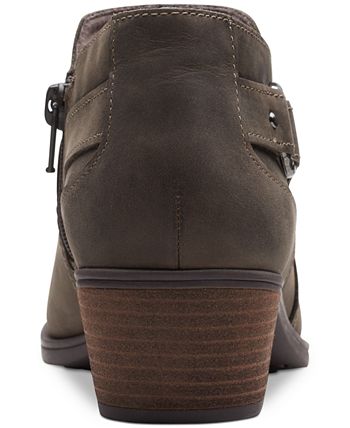 Clarks booties macy's hot sale