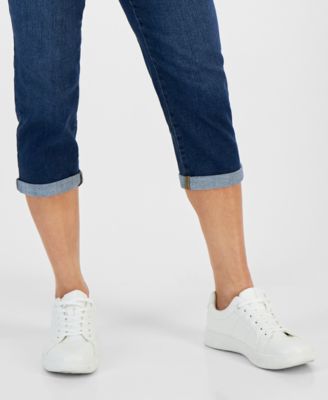 Petite Mid-Rise Curvy Roll-Cuff Capri Jeans