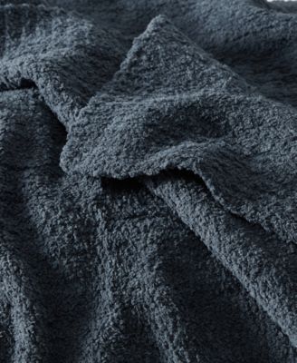 Snug Throw, 52" x 75"