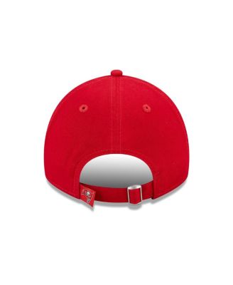 Women's Red Tampa Bay Buccaneers Collegiate 9TWENTY Adjustable Hat