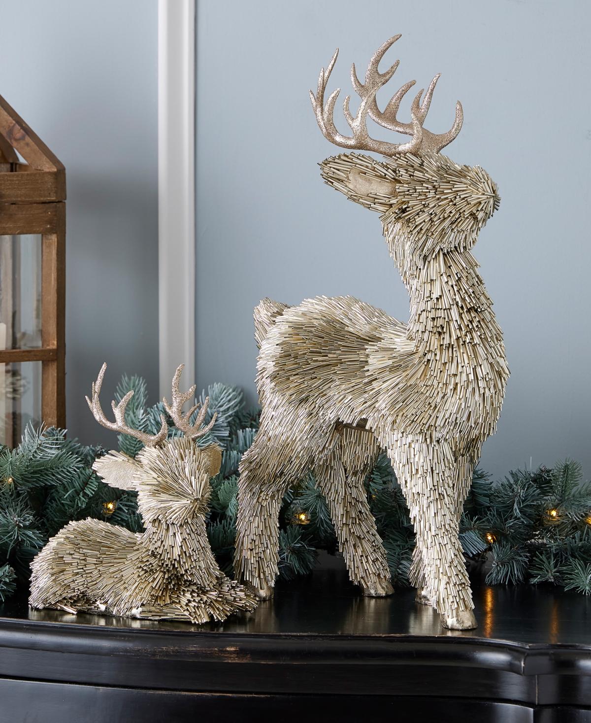 Seasonal Pipa Standing Deer