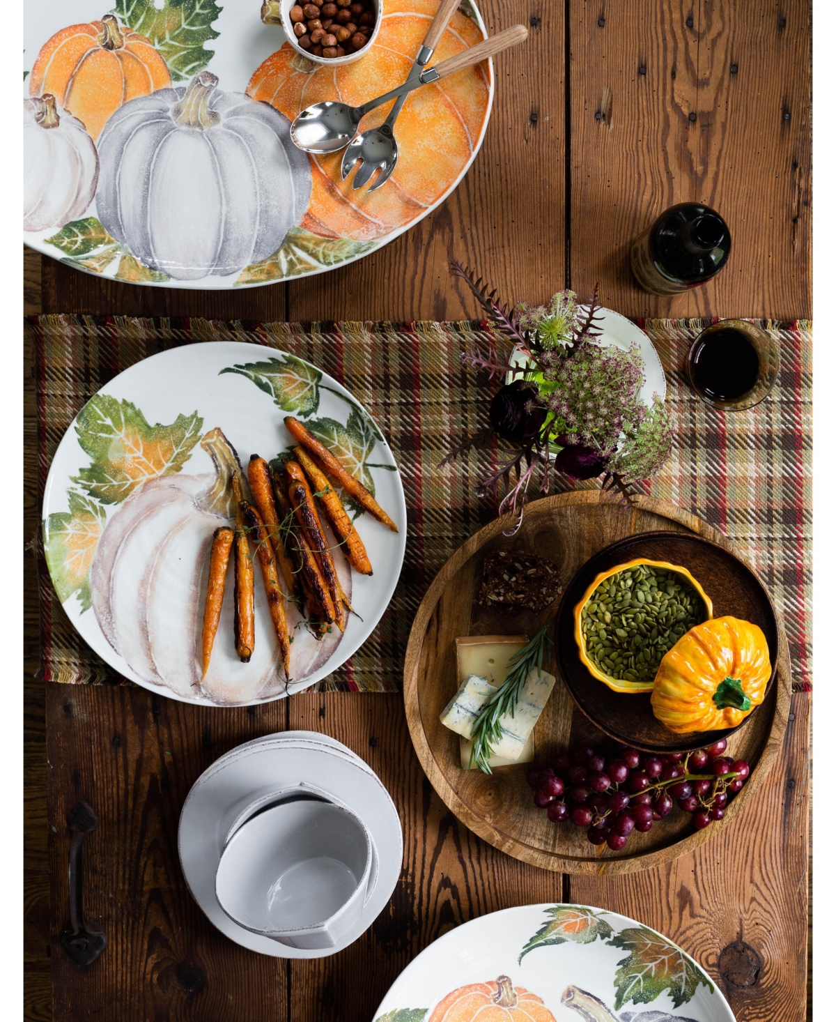 Vietri Pumpkins Serving Bowl w/ Assorted Pumpkins