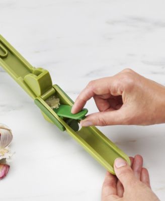 Cleanforce Garlic Press