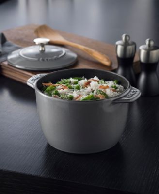 Cast Iron 1.5-Qt. Petite French Oven 