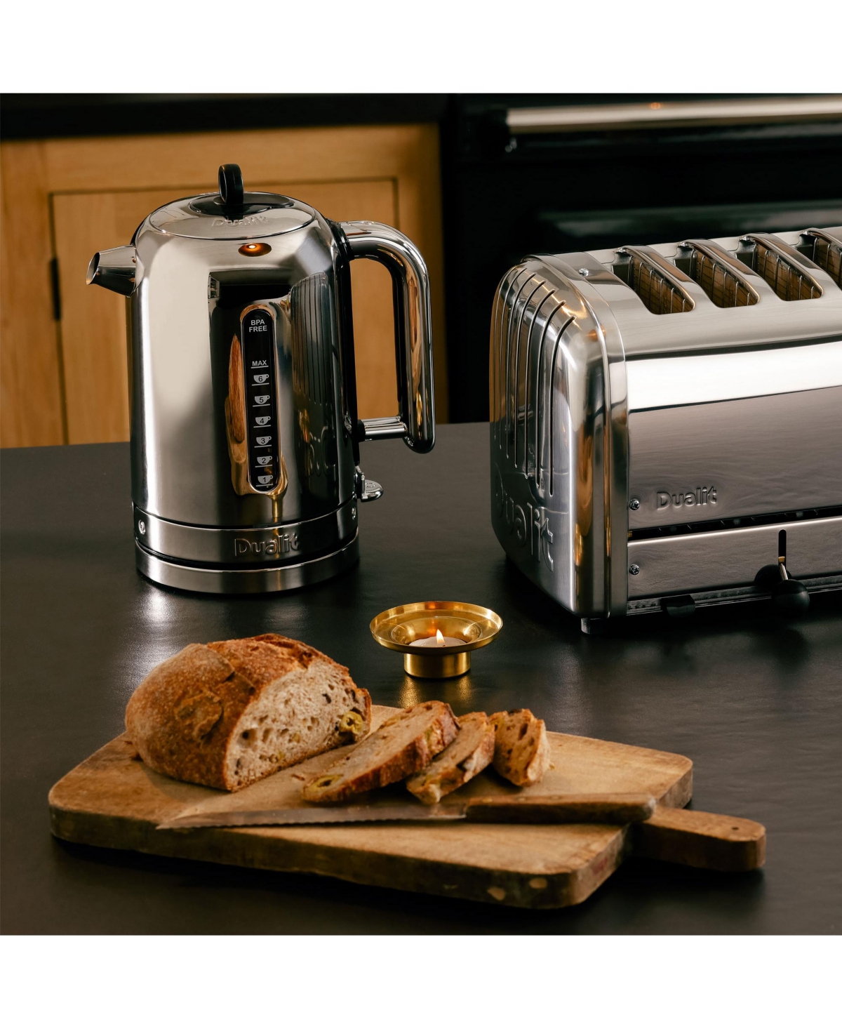 Dualit Classic Electric Kettle In Polished Chrome