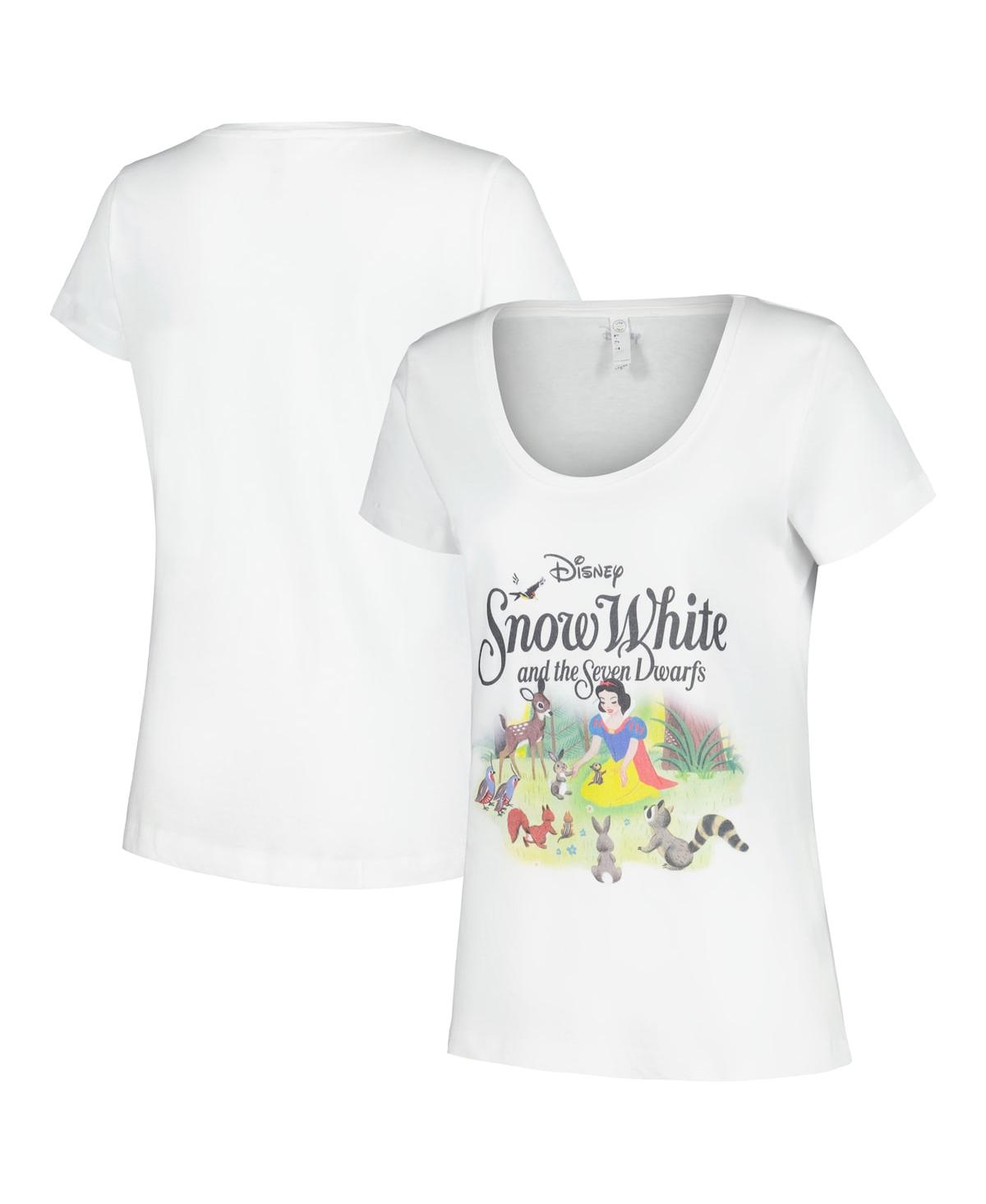 Mad Engine Women's  White Snow White And The Seven Dwarfs Forest Friends Scoop Neck T-shirt