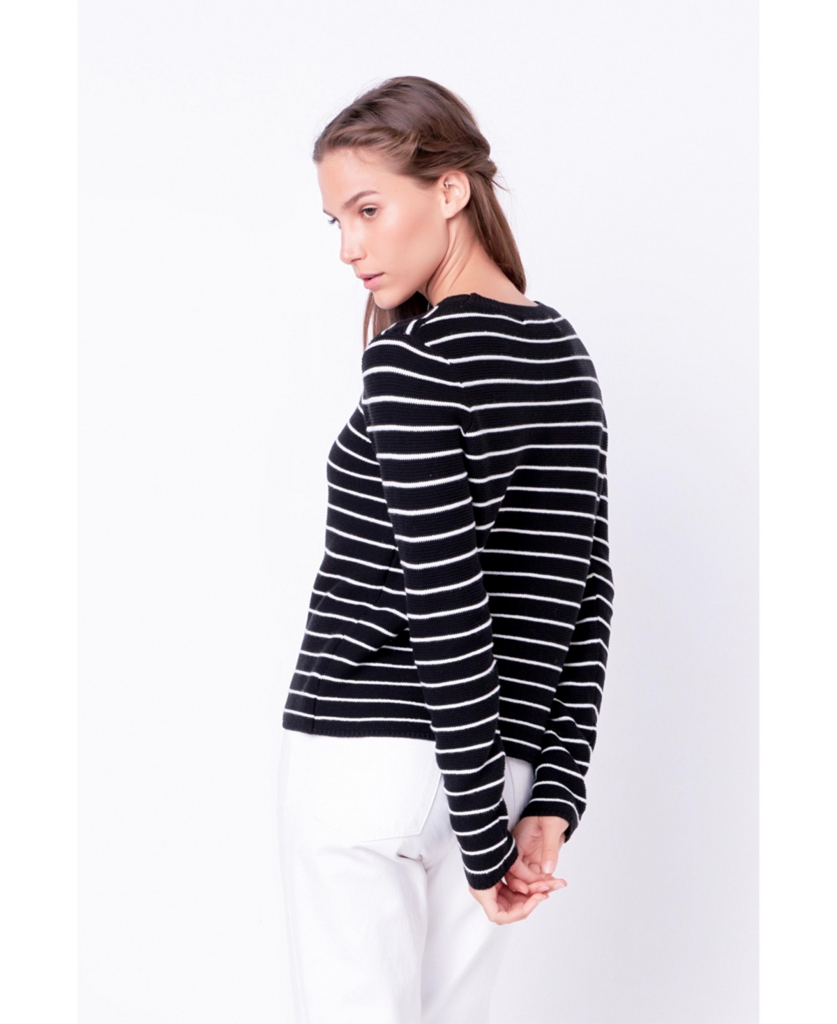 Women's Round-neck Striped Sweater -white