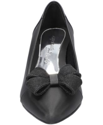 Women's Devanna Slip-On Pumps