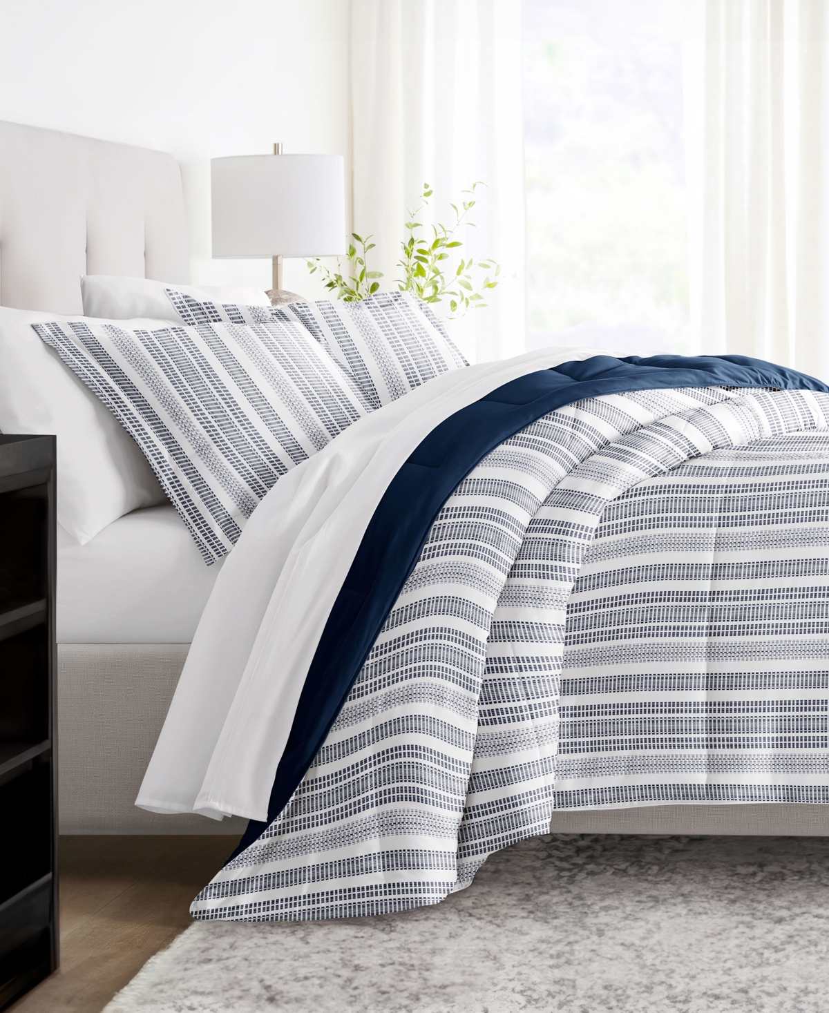 ienjoy Home Farmhouse Dreams Reversible 3-Pc. Comforter Set