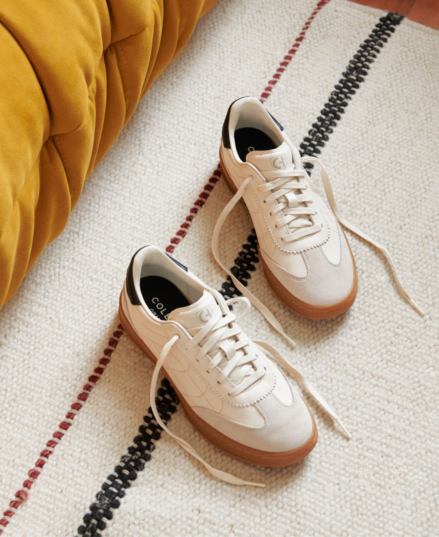 Женские кроссовки Cole Haan GrandprØ Breakaway Lace-Up Low-Top, цвет: Молочный — фото 7