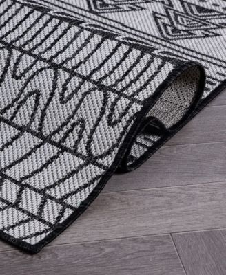 Shop Main Street Rugs Bays Outdoor 122 Area Rug In Blue