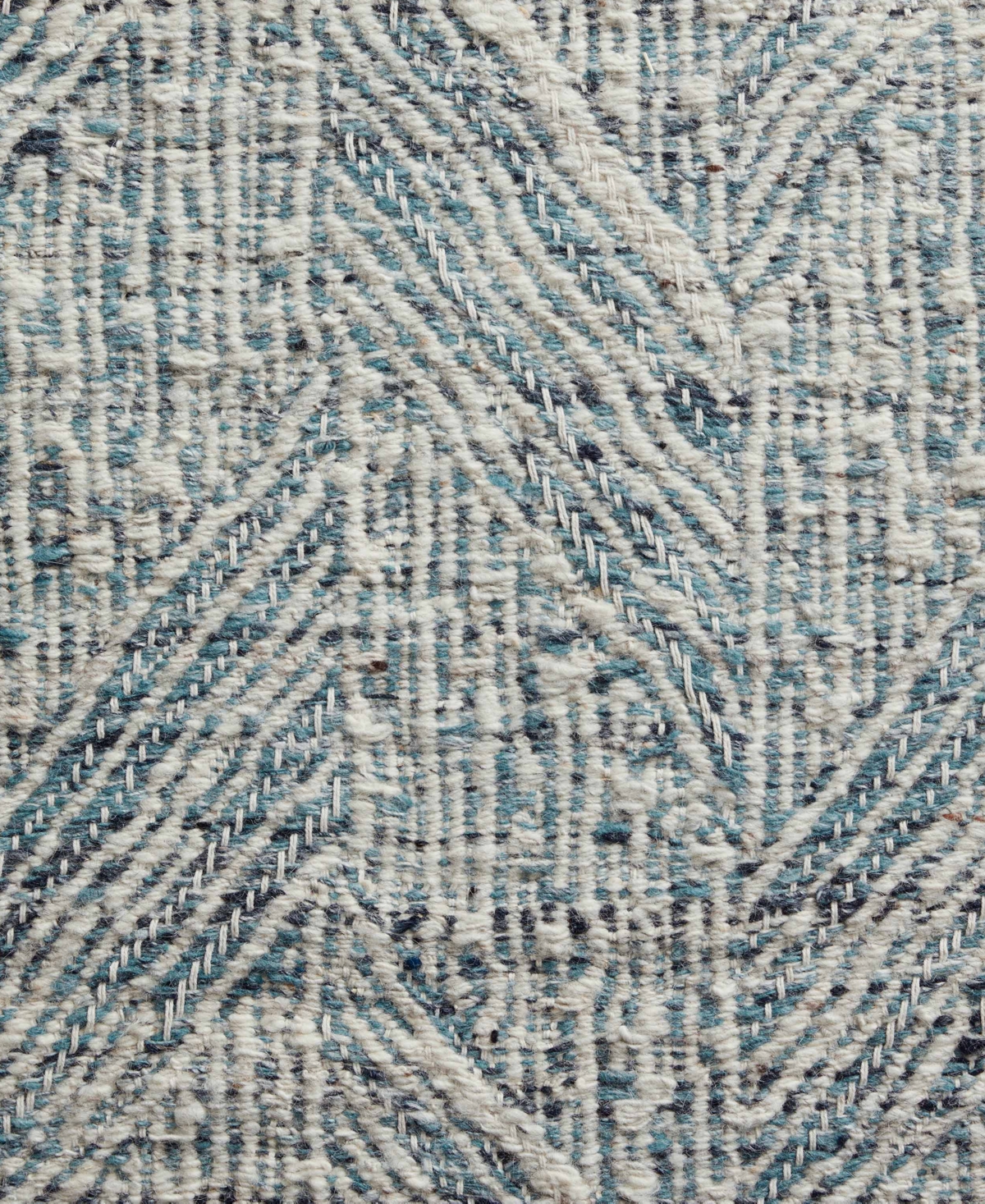 Loloi Raven Rav-01 7'9" x 9'9" Area Rug