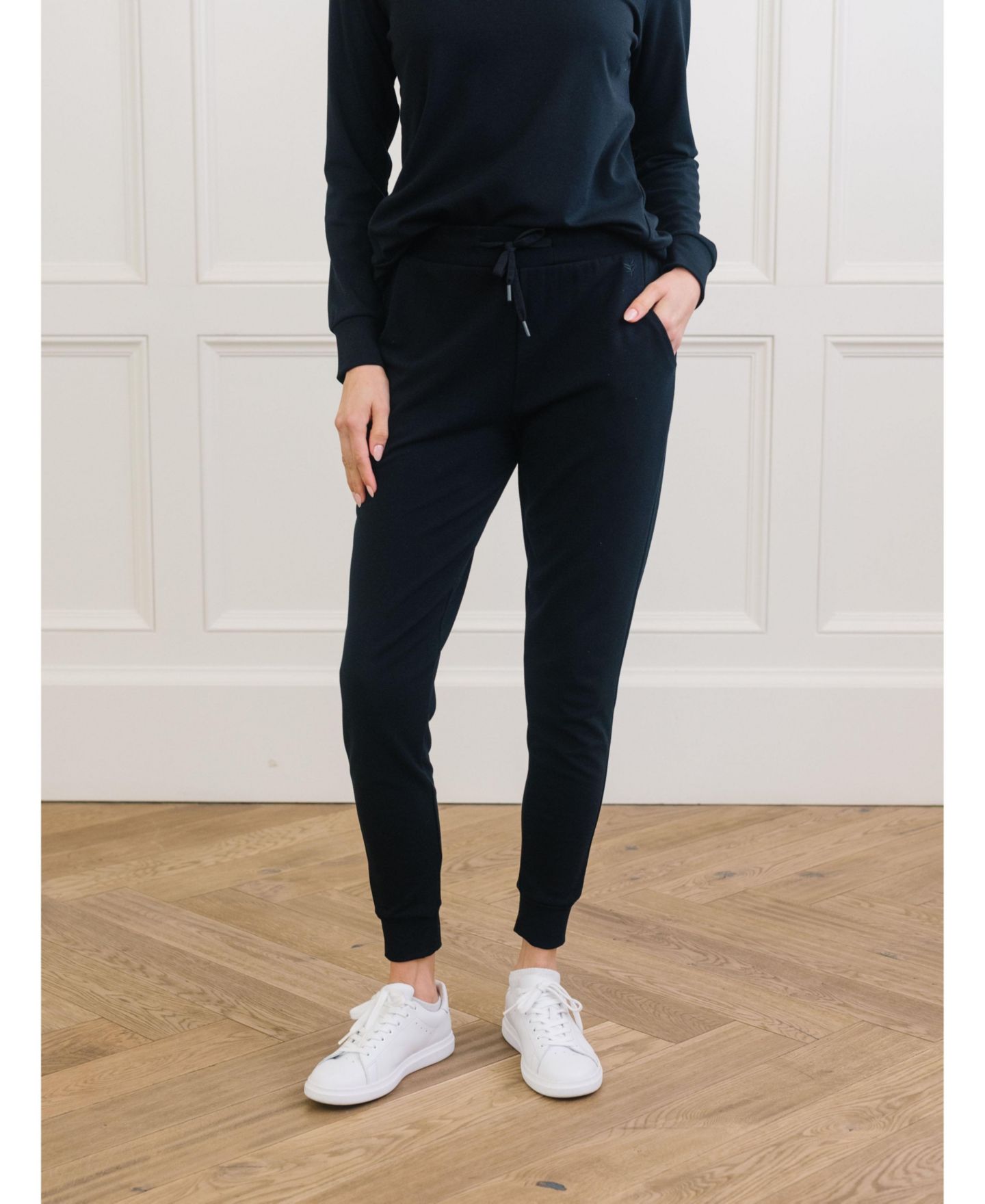Женские брюки Cozy Earth Viscose from Bamboo Ultra-Soft Jogger Pant, цвет: Чёрный — фото 1