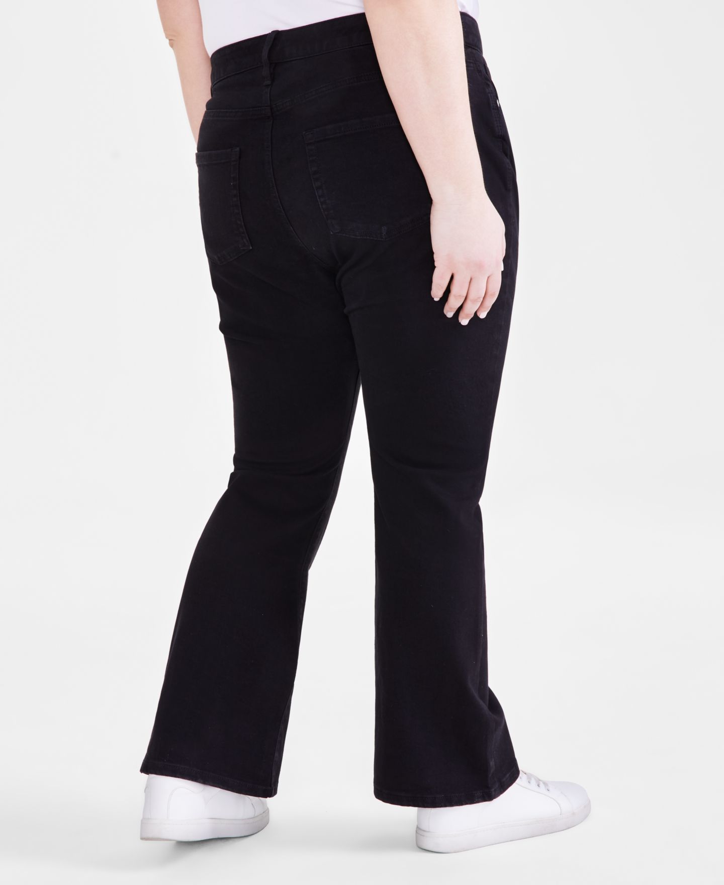 Женские джинсы Style & Co Plus Size Mid-Rise Curvy Bootcut, цвет: Глубокий чёрный — фото 2