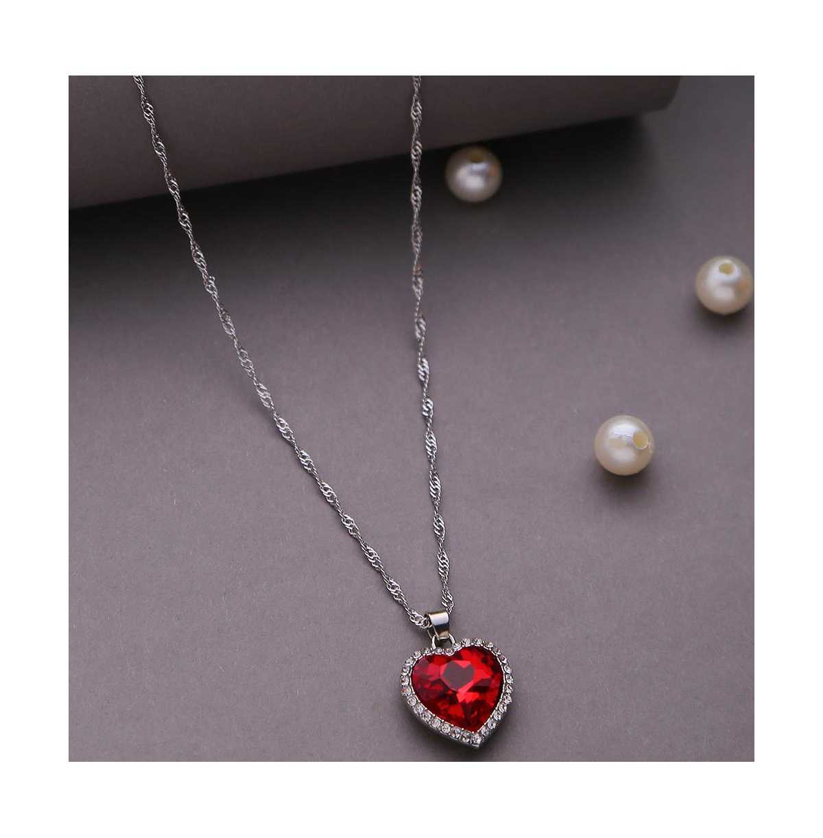 Shop Sohi Women's Red Heart Stone Pendant Necklace