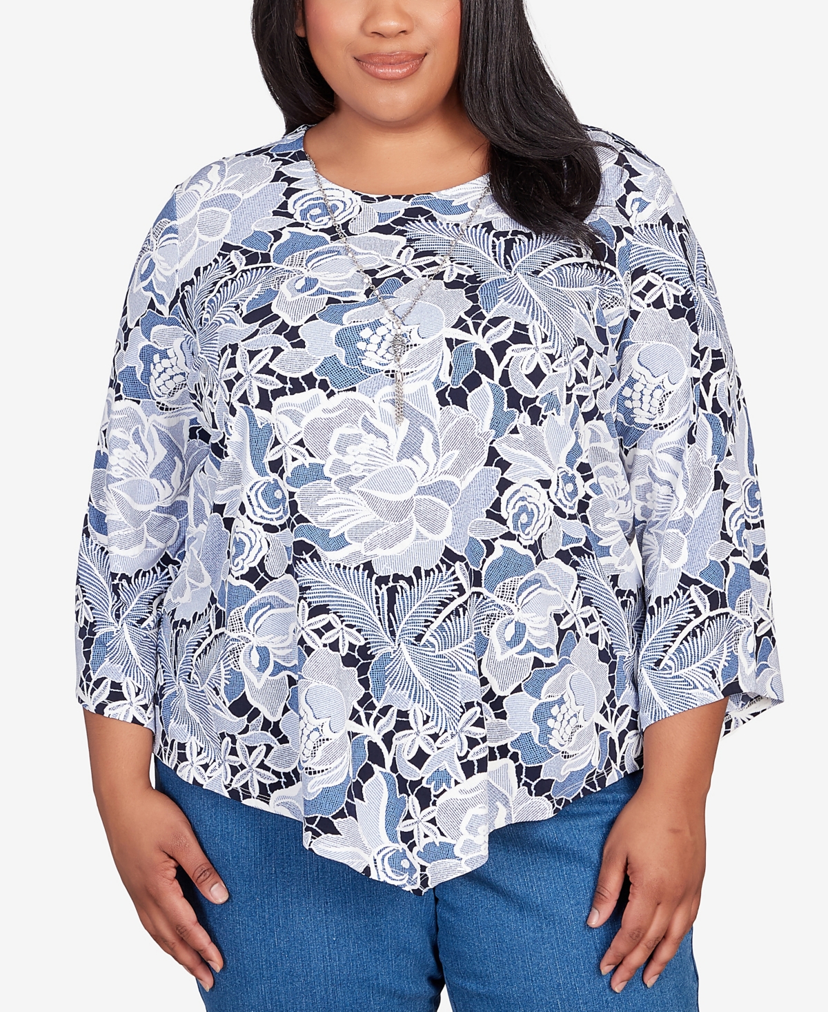 Alfred Dunner Plus Size Classic Puff Print Lacey Floral Top With Necklace In Navy