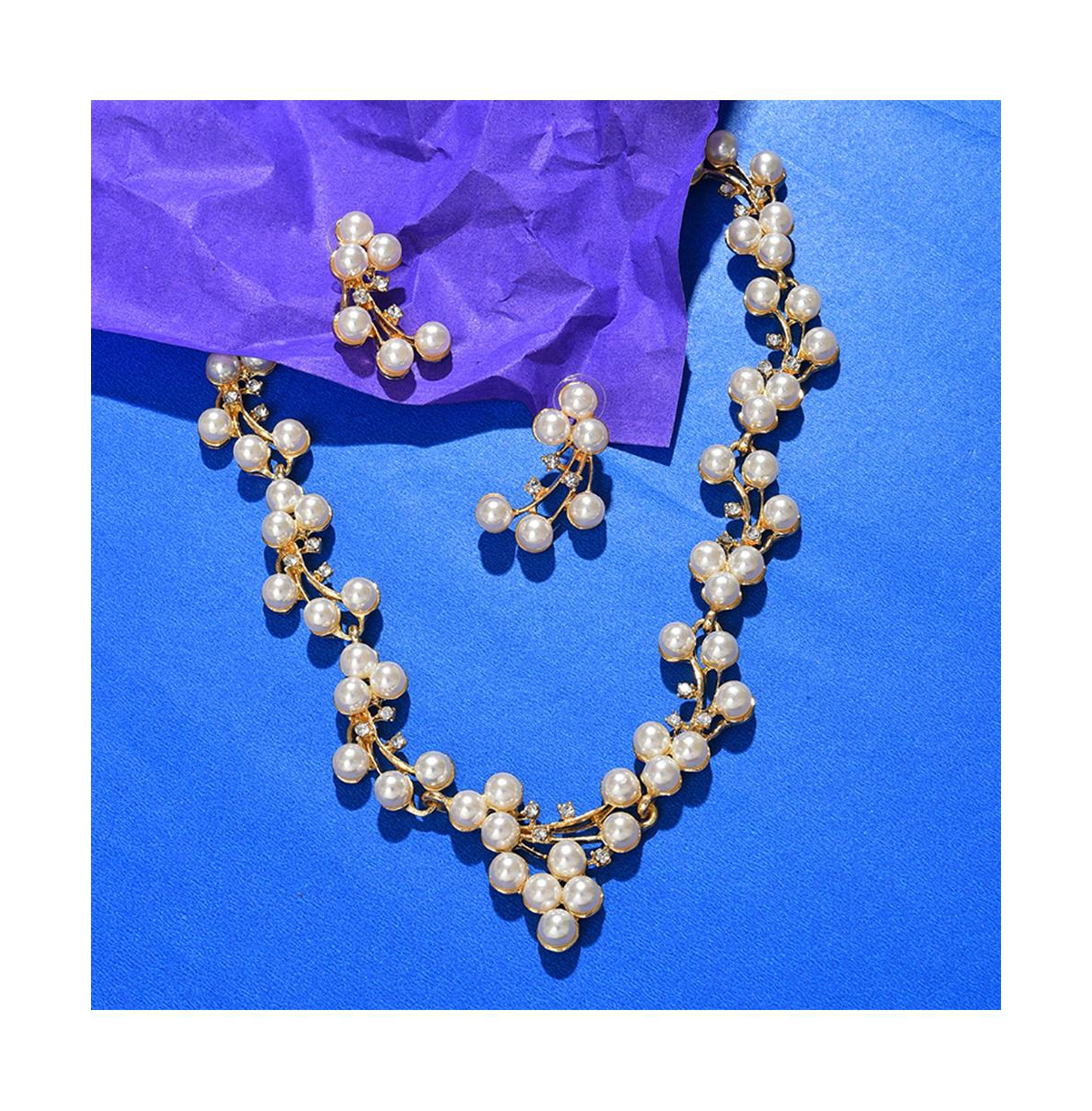 Sohi Women's Gold Pearl Cluster Jewelry Set In Gold