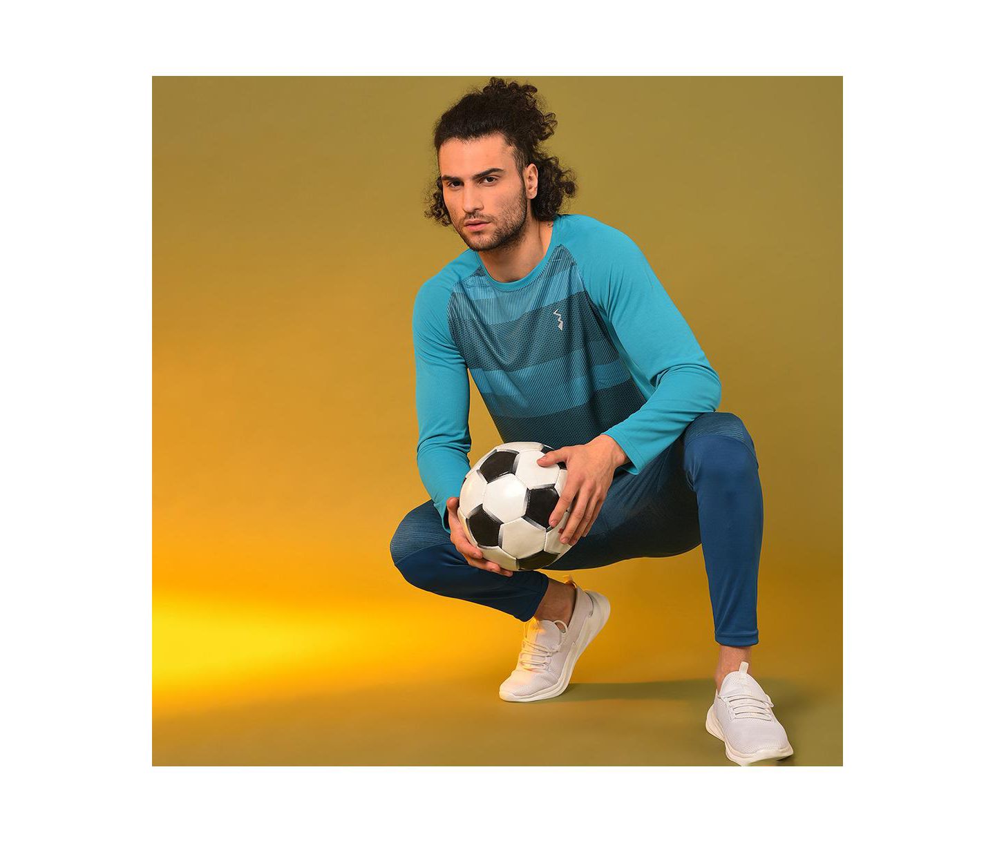 Мужская футболка Cahoot Aqua Blue Contrast Panel Activewear, цвет: Аквамариновый синий — фото 3