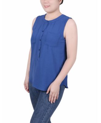 Petite Sleeveless Air Flow Blouse