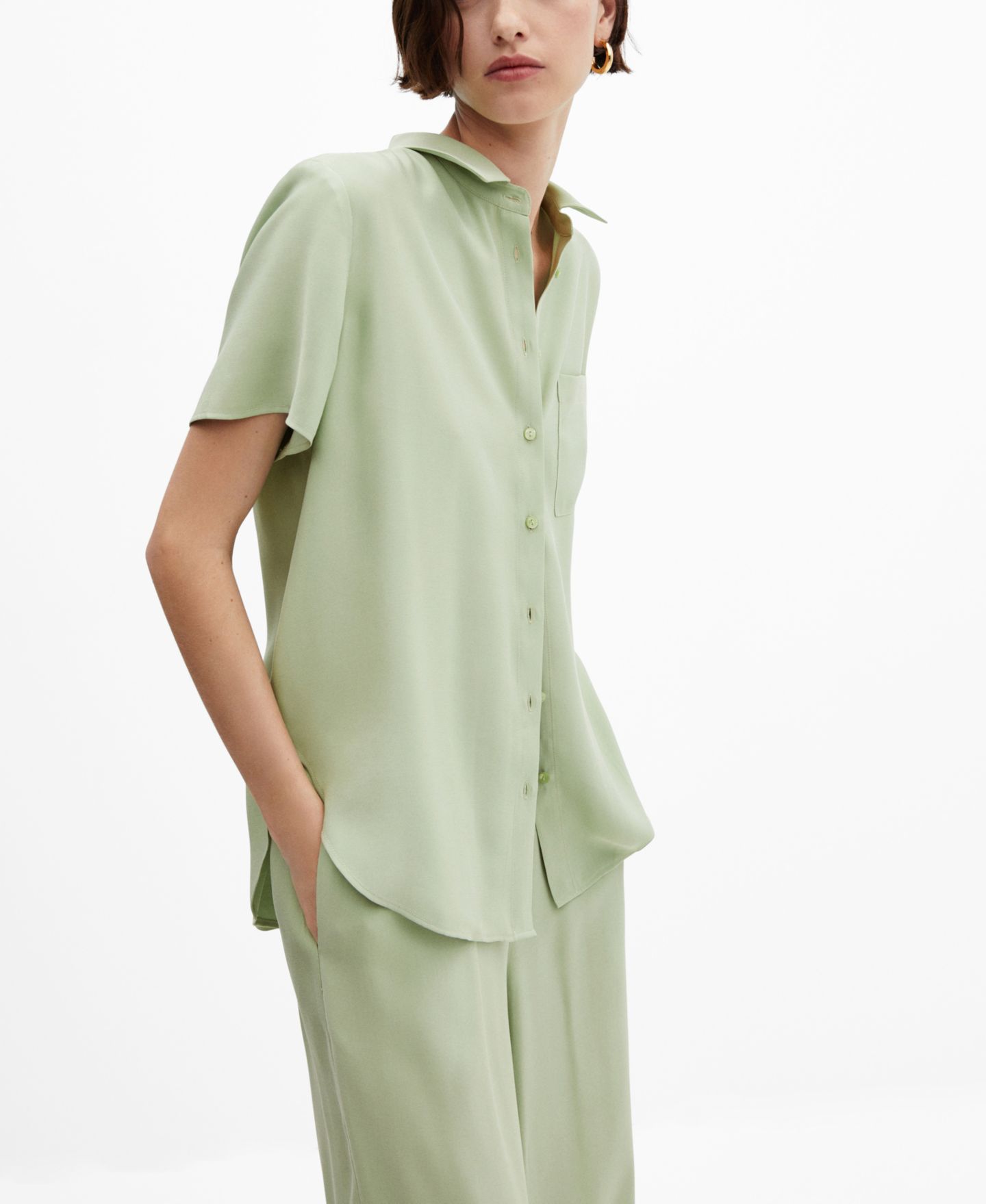 Женская рубашка Mango Short-Sleeve Button-Down, цвет: Зелёный — фото 1